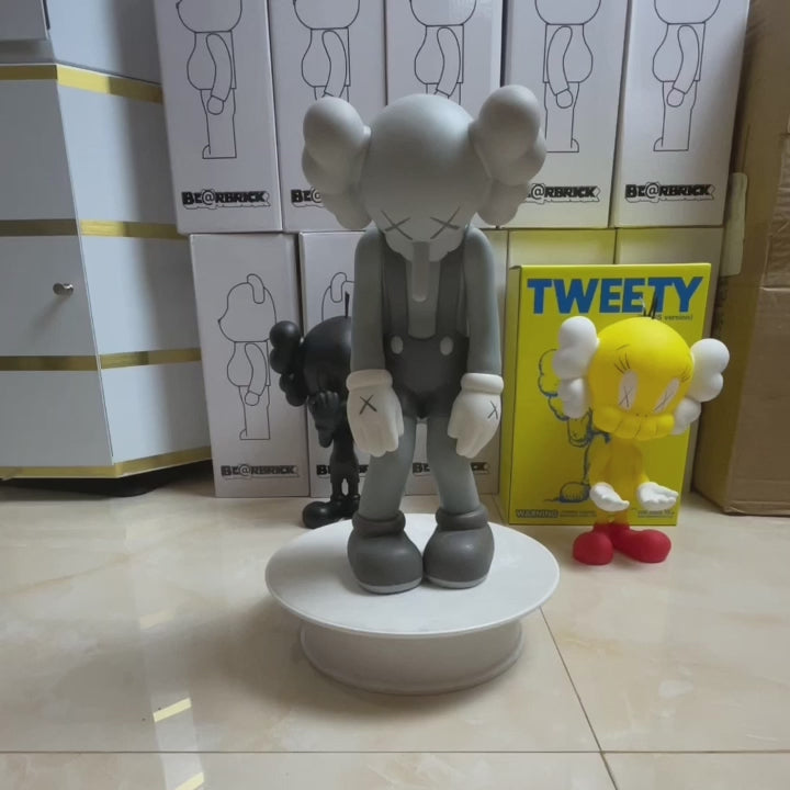 KAWS Small Lie Companion – FuGui Tide play