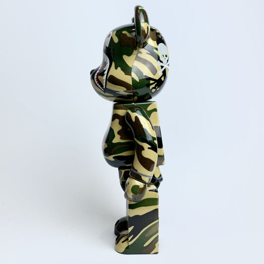 28cm BEARBRICK 400% BAPE Camouflage Shark ABS Action Figure Boxed-FuGui Tide play