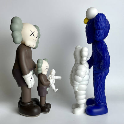 33cm Family Portrait KAW Family Brown Companion Original Action Figure Boxed