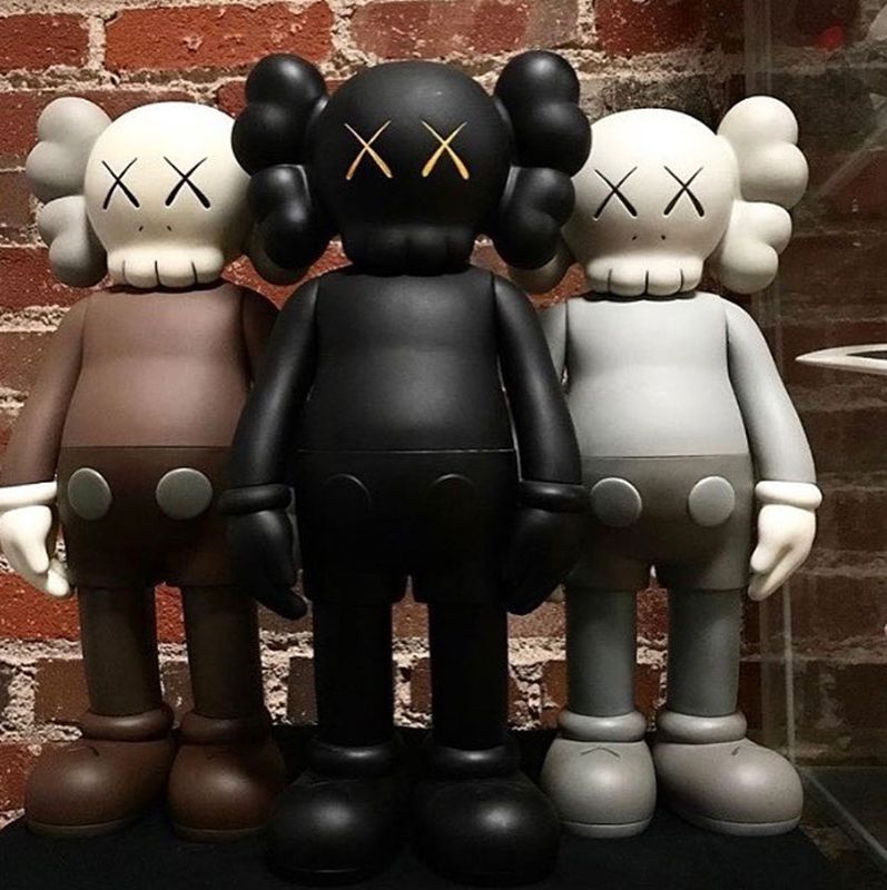 Prototype KAWS Fake Dissected Companion Model Art Toys Action Figure  Collectible Model Toy Keyring Keychain Key Ring Chain Holder Organizer  (3PACK) : : Garden & Outdoors