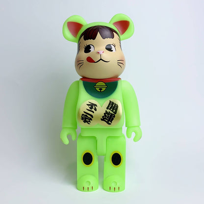 28cm BEARBRICK 400% Fujiya Milk Girl Luminous Vinyl Action Figure Boxed