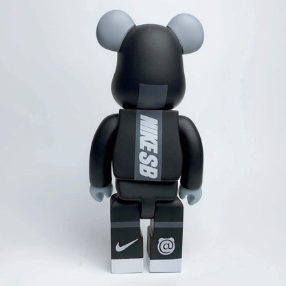 28cm BEARBRICK 400% Nik SB Shoes Vinyl Action Figure Boxed