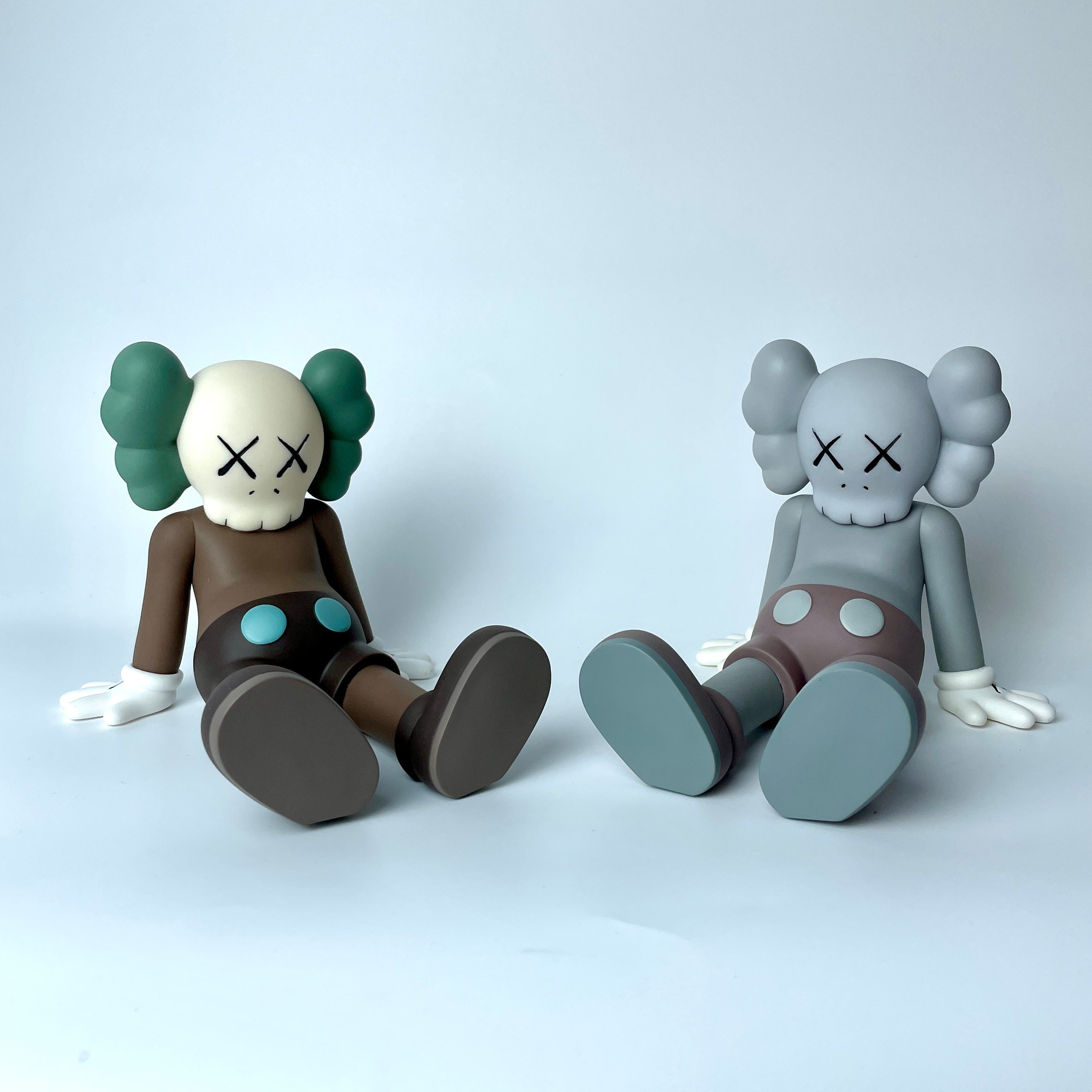 KAWS Taipei Companion – FuGui Tide play