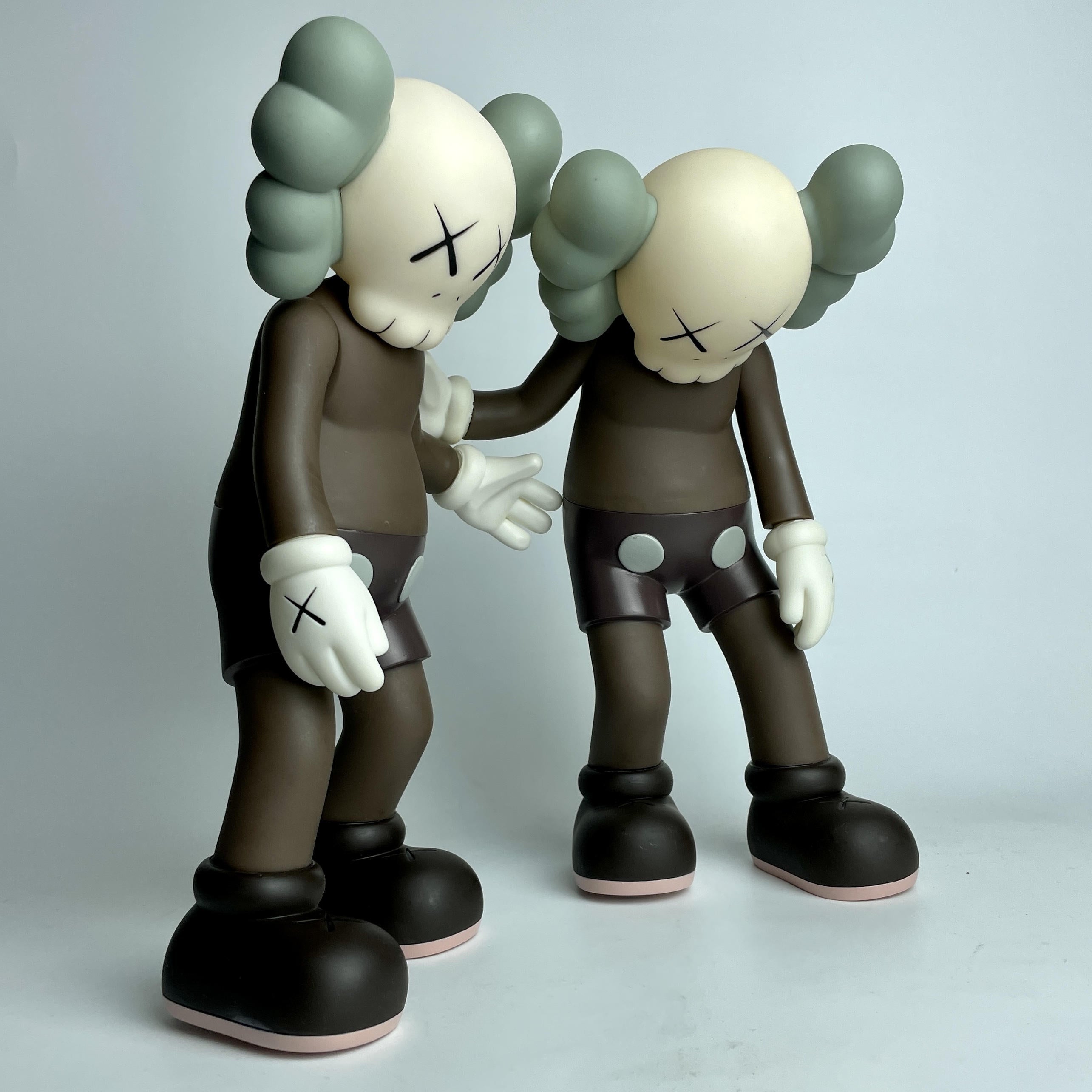 KAWS Along The Way Companion – FuGui Tide play