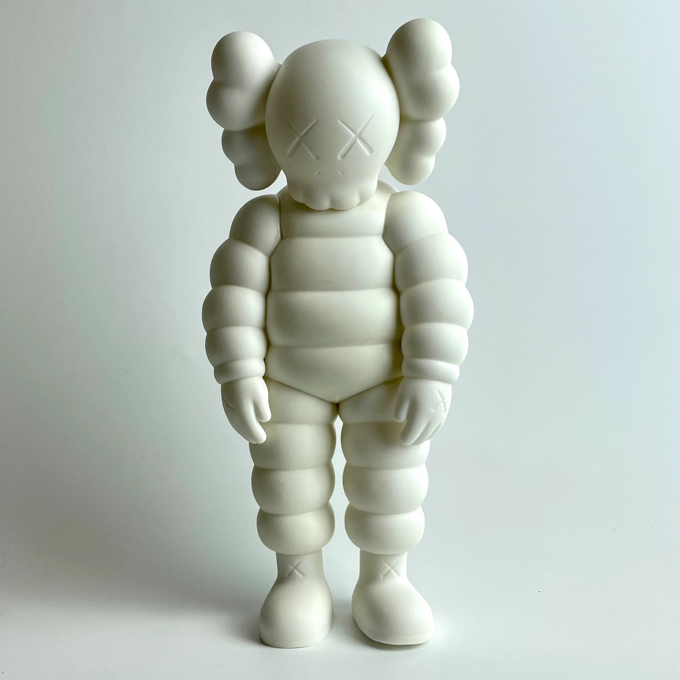 KAWS OriginalFake Chum – FuGui Tide play