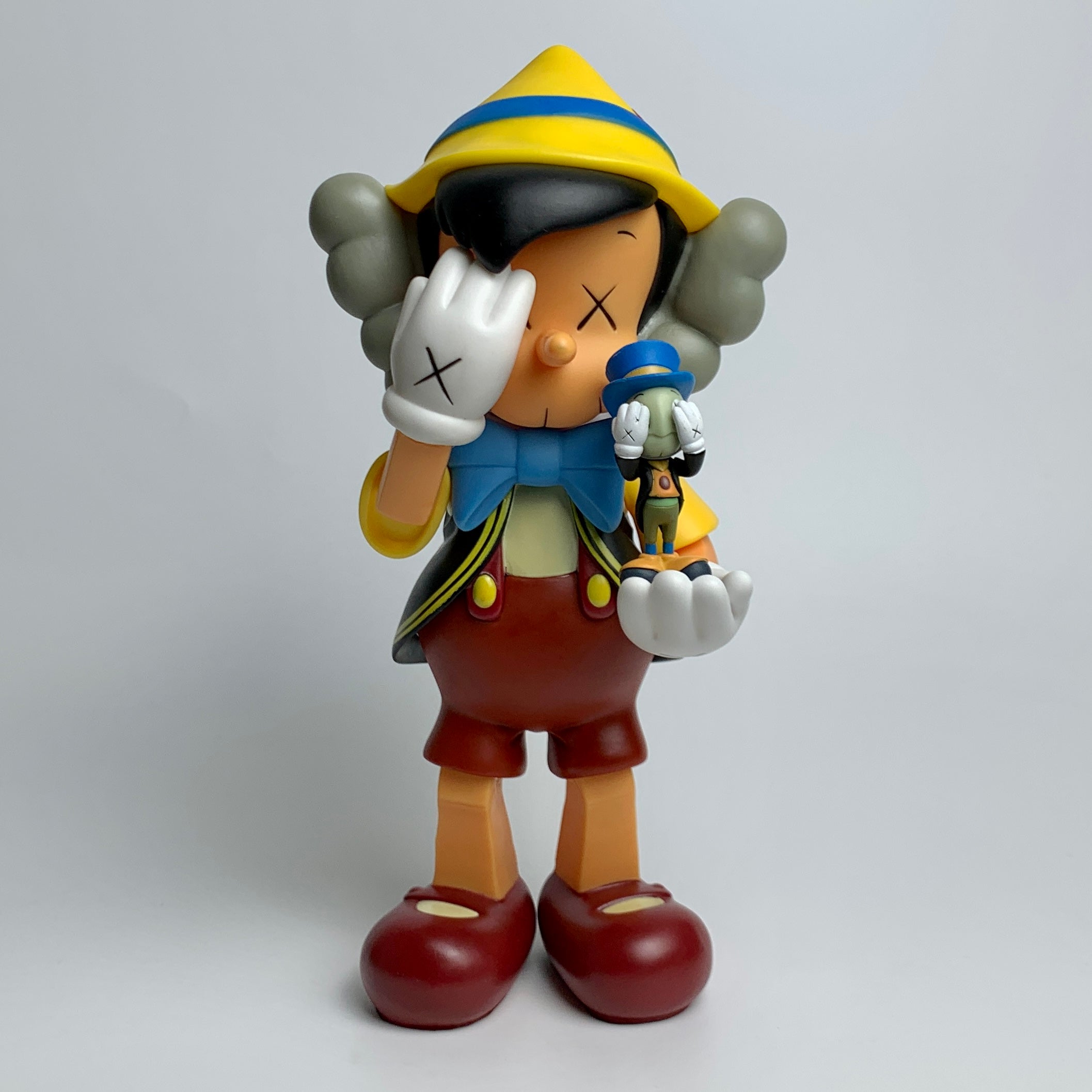 KAWS OriginalFake Pinocchio – FuGui Tide play